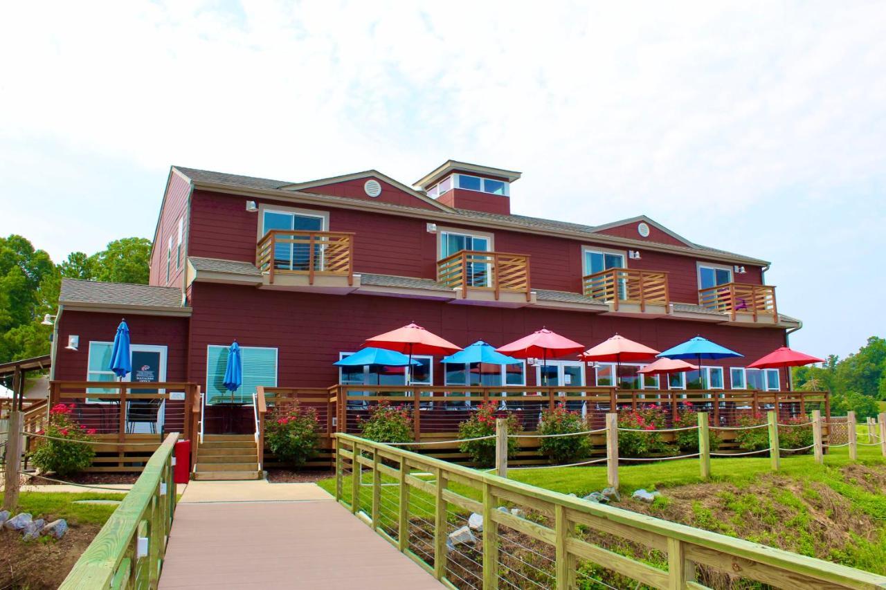 Hotel Surry Seafood Company Esterno foto